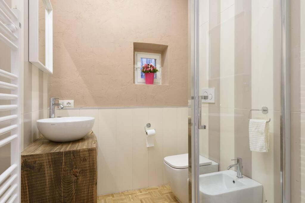 Casa Agata, Accogliente Appartamento Nel Centro Storico 코르토나 외부 사진